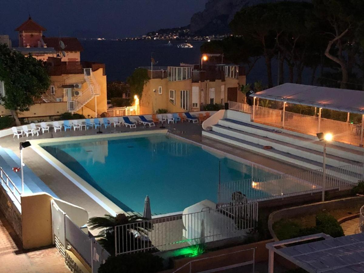 Ashur310 Residence Mondello Exteriör bild